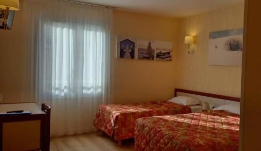Hotel Sables D'O Et Son Restaurant Le 16 Bis Les Sables-dʼOlonne Екстериор снимка