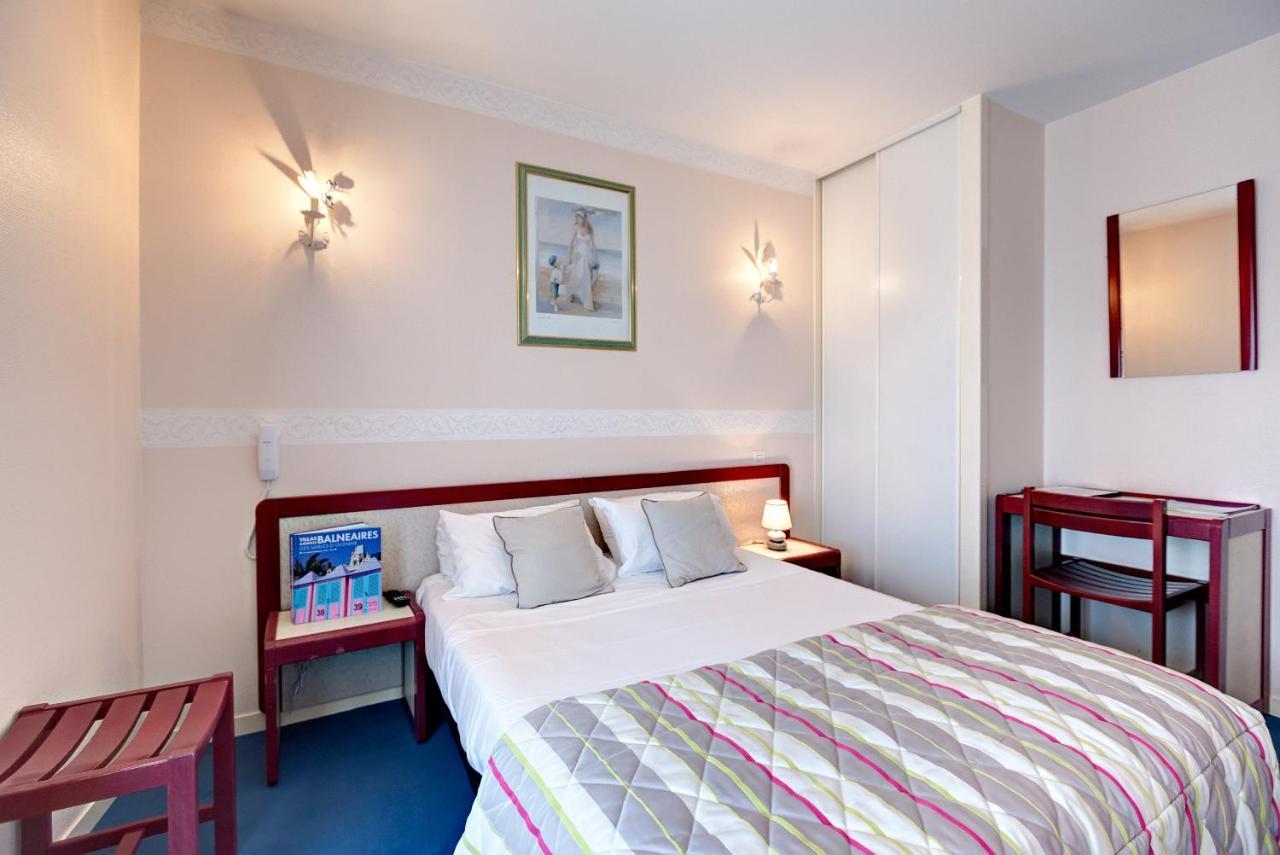 Hotel Sables D'O Et Son Restaurant Le 16 Bis Les Sables-dʼOlonne Екстериор снимка
