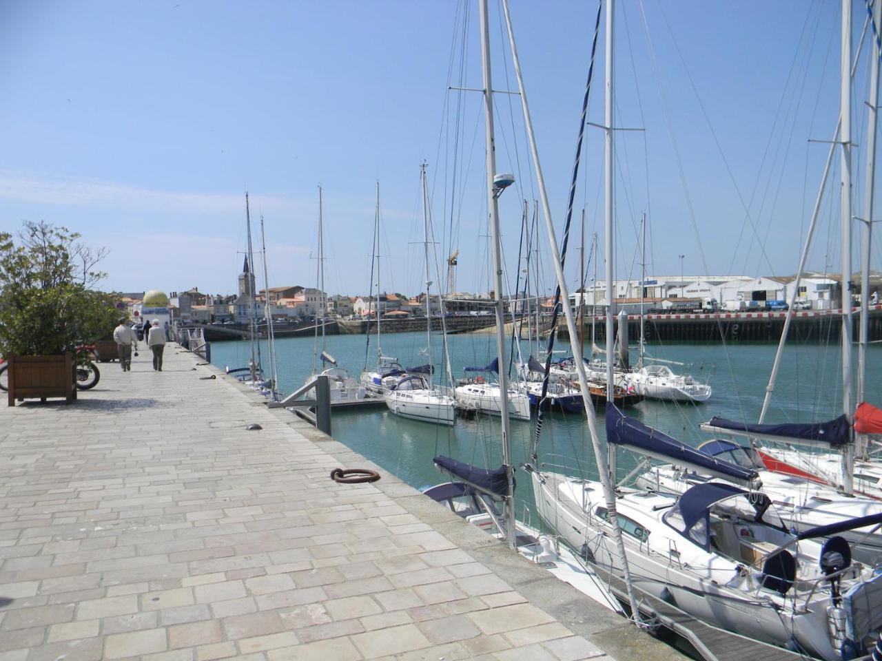 Hotel Sables D'O Et Son Restaurant Le 16 Bis Les Sables-dʼOlonne Екстериор снимка
